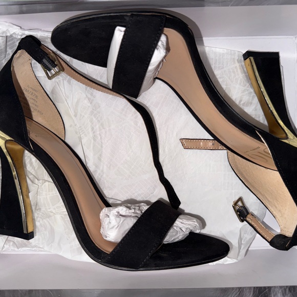 Jennifer Lopez Shoes - Jennifer Lopez heels